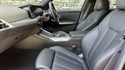 2025 (75) BMW 3 SERIES 320i M Sport 4dr Saloon 5547613