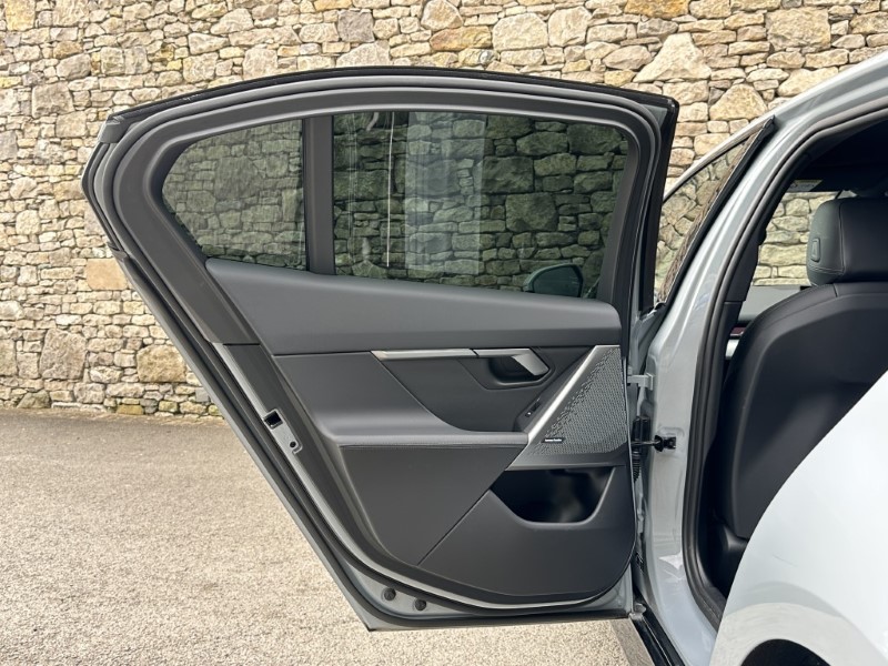 2024 (24) BMW I5 eDrive40 M Sport Pro Saloon  5556714