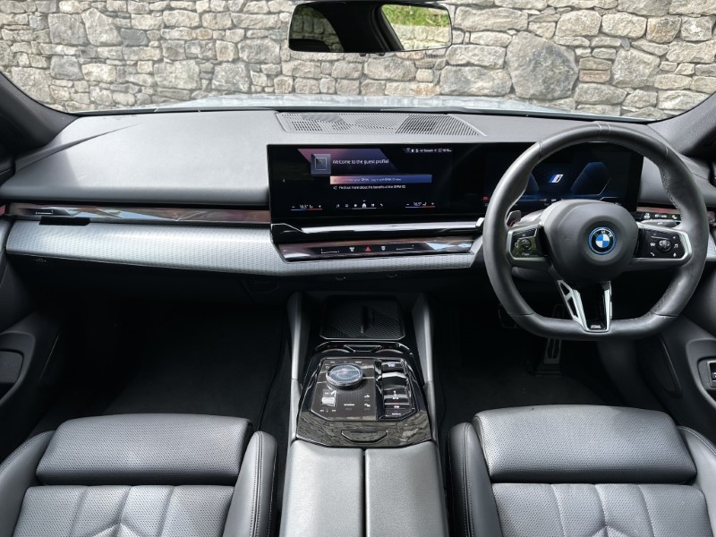2024 (24) BMW I5 eDrive40 M Sport Pro Saloon  5556719
