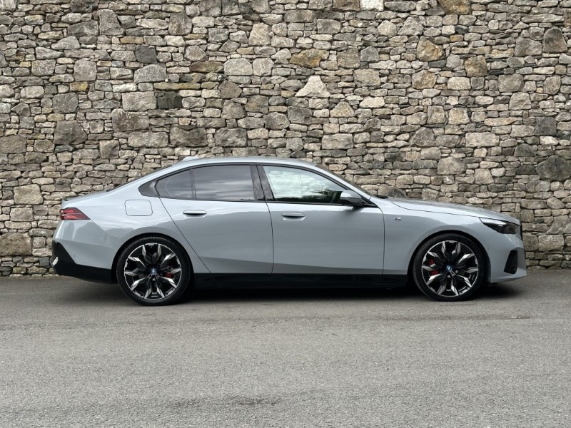 2024 (24) BMW I5 eDrive40 M Sport Pro Saloon  5556669