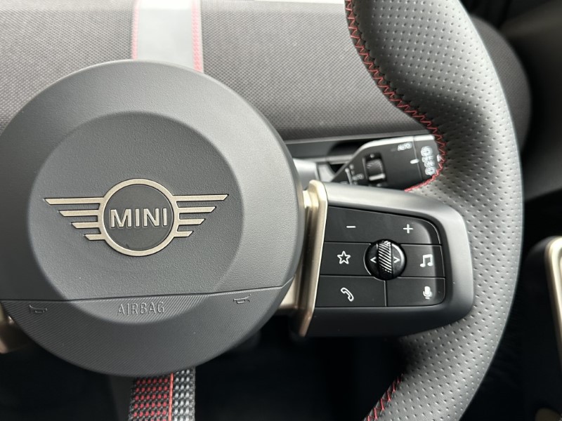 2025 (75) MINI ACEMAN E Sport 5dr Auto 5536388