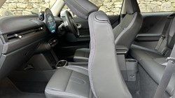2025 (75) MINI COOPER 1.5 C Classic 3dr Auto 5536574