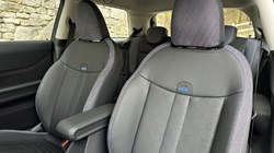 2025 (75) MINI COOPER 1.5 C Classic 3dr Auto 5536570