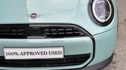 2025 (75) MINI COOPER 1.5 C Classic 3dr Auto 5536565