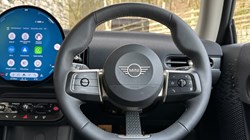 2025 (75) MINI COOPER 1.5 C Classic 3dr Auto 5536552