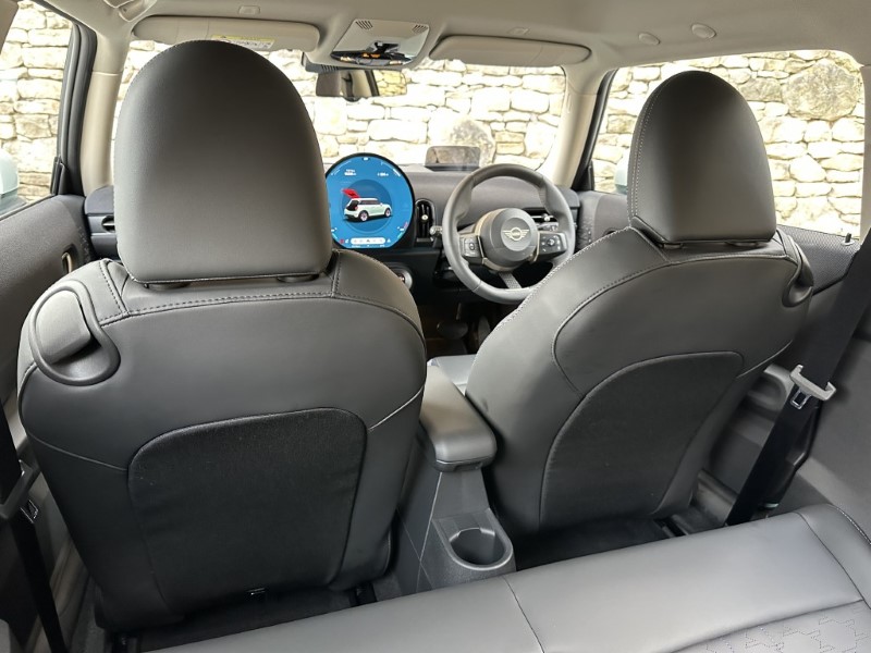 2025 (75) MINI COOPER 1.5 C Classic 3dr Auto 5536581