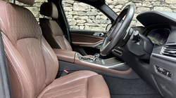 2022 (22) BMW X7 xDrive40d MHT M Sport 5dr 5649355