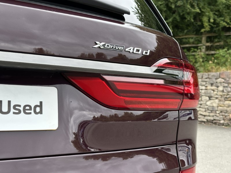 2022 (22) BMW X7 xDrive40d MHT M Sport 5dr 5649362