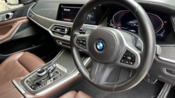 2022 (22) BMW X7 xDrive40d MHT M Sport 5dr 5649353