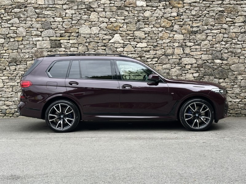 2022 (22) BMW X7 xDrive40d MHT M Sport 5dr 5649358