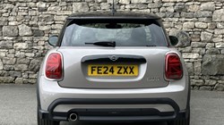 2024 (24) MINI HATCHBACK 1.5 Cooper Exclusive 3dr Auto 5573091