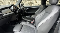 2024 (24) MINI HATCHBACK 1.5 Cooper Exclusive 3dr Auto 5573071