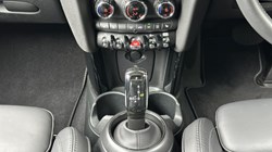 2024 (24) MINI HATCHBACK 1.5 Cooper Exclusive 3dr Auto 5573097