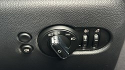 2024 (24) MINI HATCHBACK 1.5 Cooper Exclusive 3dr Auto 5573065