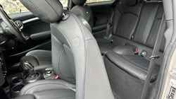 2024 (24) MINI HATCHBACK 1.5 Cooper Exclusive 3dr Auto 5573082