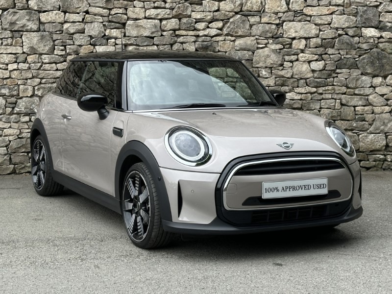 2024 (24) MINI HATCHBACK 1.5 Cooper Exclusive 3dr Auto