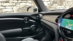 2024 (24) MINI HATCHBACK 1.5 Cooper Exclusive 3dr Auto 5573058