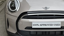 2024 (24) MINI HATCHBACK 1.5 Cooper Exclusive 3dr Auto 5573068