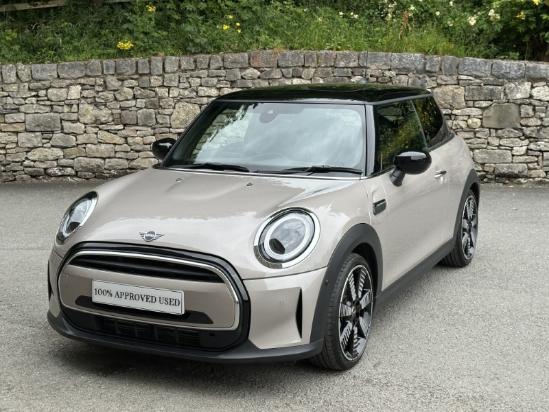 2024 (24) MINI HATCHBACK 1.5 Cooper Exclusive 3dr Auto 5573100