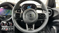 2024 (24) MINI HATCHBACK 1.5 Cooper Exclusive 3dr Auto 5573099