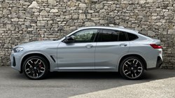 2024 (24) BMW X4 xDrive M40i 5746384