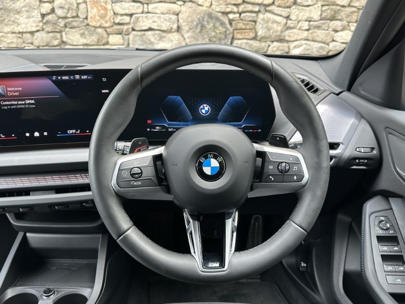 2026 (26) BMW 1 SERIES 123 xDrive M Sport 5dr  5581427
