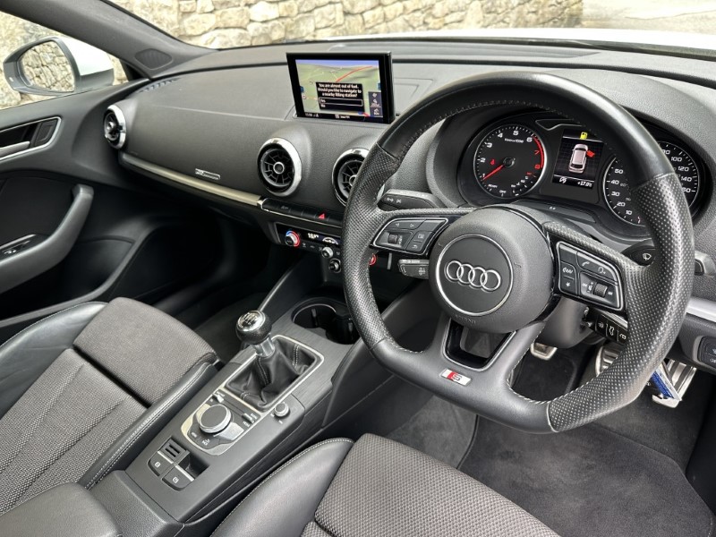 2018 (18) AUDI A3 1.5 TFSI S Line 5dr 5566109