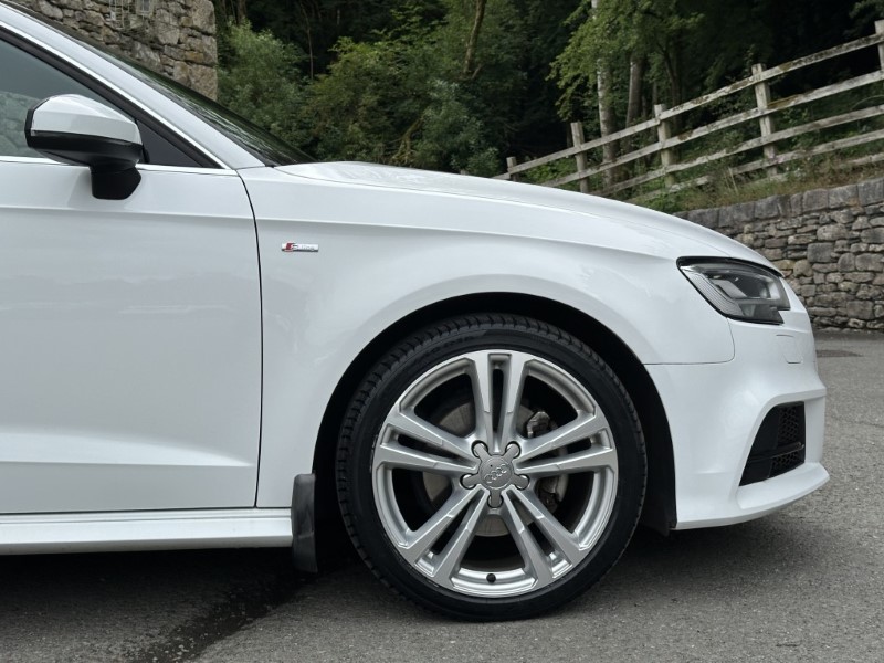 2018 (18) AUDI A3 1.5 TFSI S Line 5dr 5566165