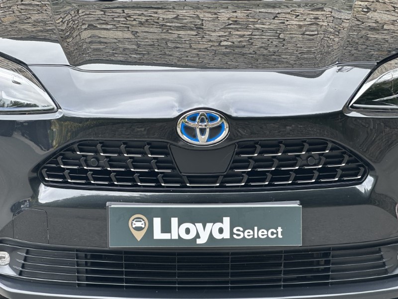 2023 (72) TOYOTA YARIS CROSS 1.5 Hybrid Excel AWD 5dr CVT 5579015