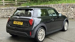 2024 (24) MINI COOPER 1.5 C Exclusive 3dr Auto 5547882
