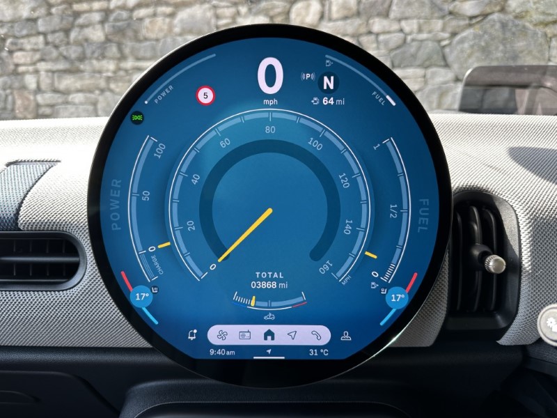 2024 (24) MINI COOPER 1.5 C Exclusive 3dr Auto 5548461