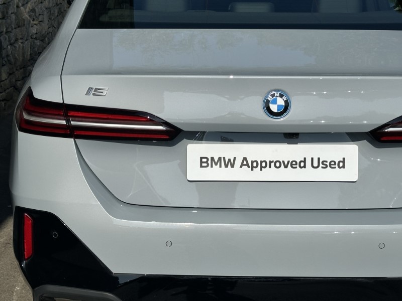 2024 (24) BMW I5 eDrive40 M Sport Saloon  5593535