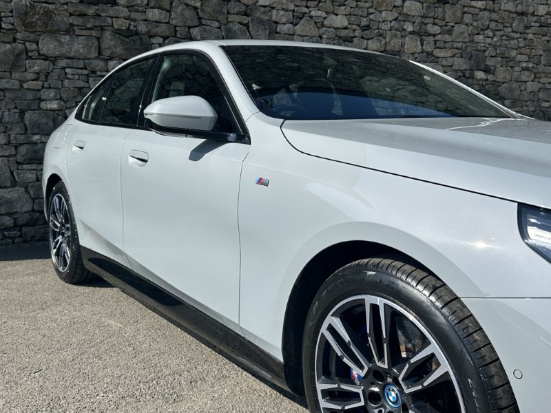 2024 (24) BMW I5 eDrive40 M Sport Saloon  5593601
