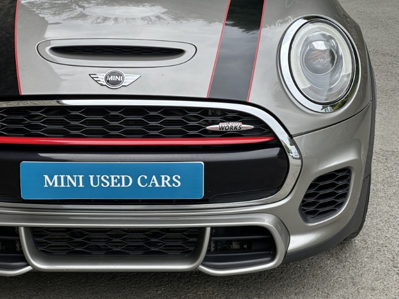 2017 (17) MINI CONVERTIBLE 2.0 John Cooper Works 2dr 5576881