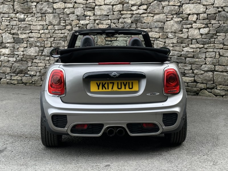 2017 (17) MINI CONVERTIBLE 2.0 John Cooper Works 2dr 5576929