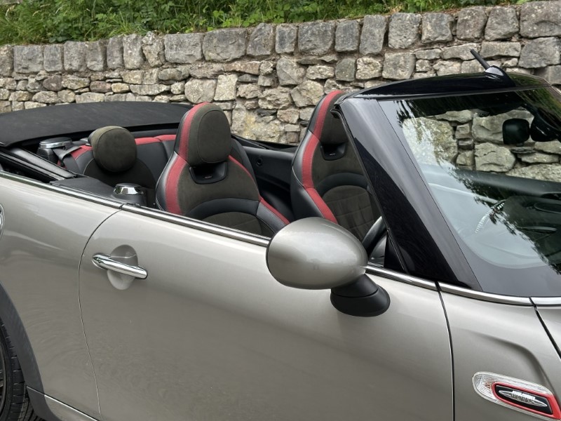 2017 (17) MINI CONVERTIBLE 2.0 John Cooper Works 2dr 5576925