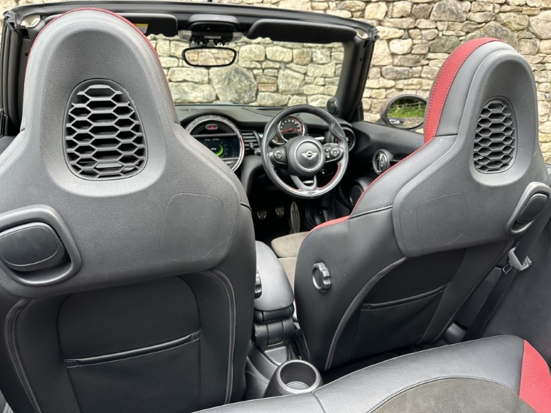 2017 (17) MINI CONVERTIBLE 2.0 John Cooper Works 2dr 5576931
