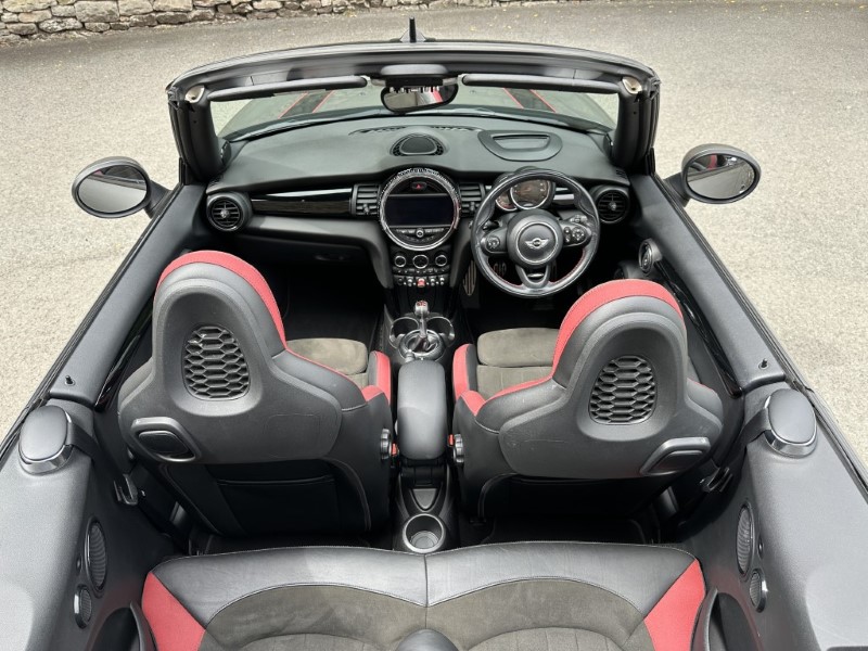 2017 (17) MINI CONVERTIBLE 2.0 John Cooper Works 2dr 5576920