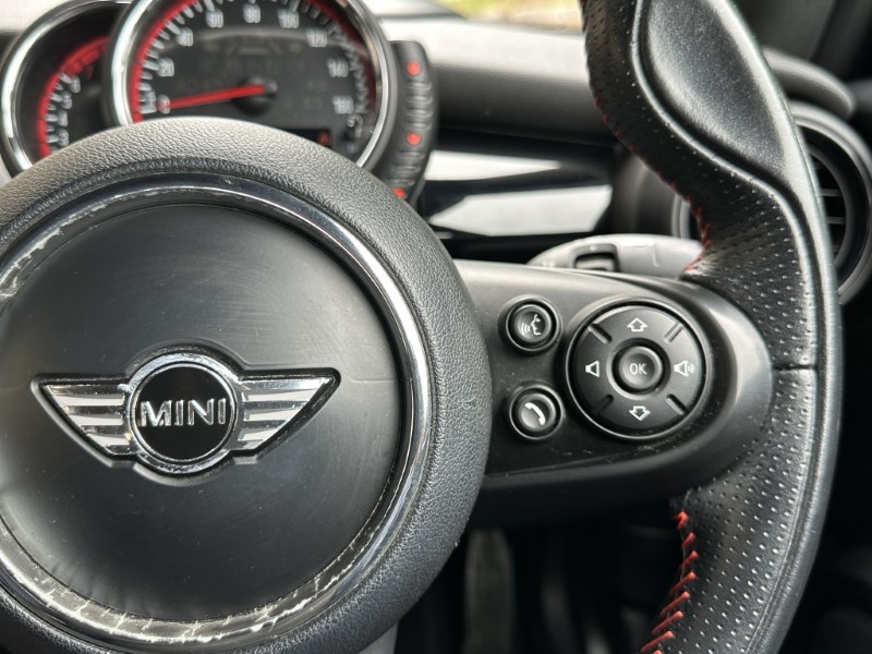 2017 (17) MINI CONVERTIBLE 2.0 John Cooper Works 2dr 5576877