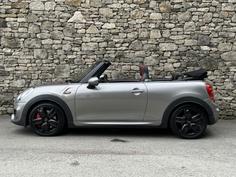 2017 (17) MINI CONVERTIBLE 2.0 John Cooper Works 2dr 5576928