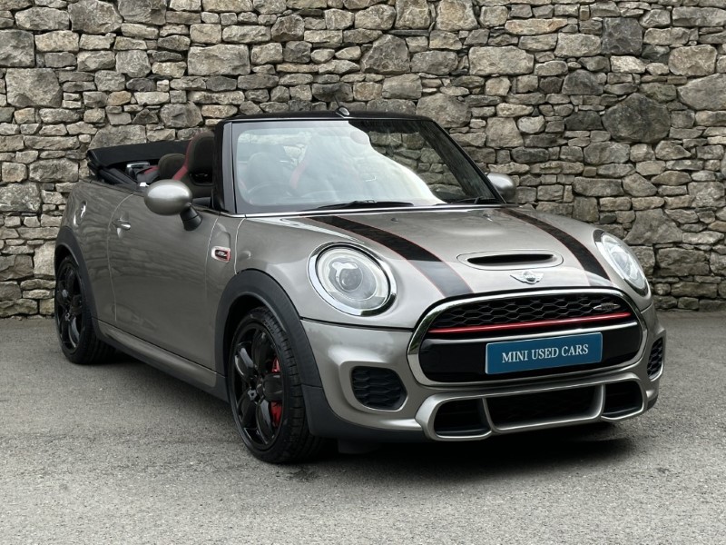 2017 (17) MINI CONVERTIBLE 2.0 John Cooper Works 2dr