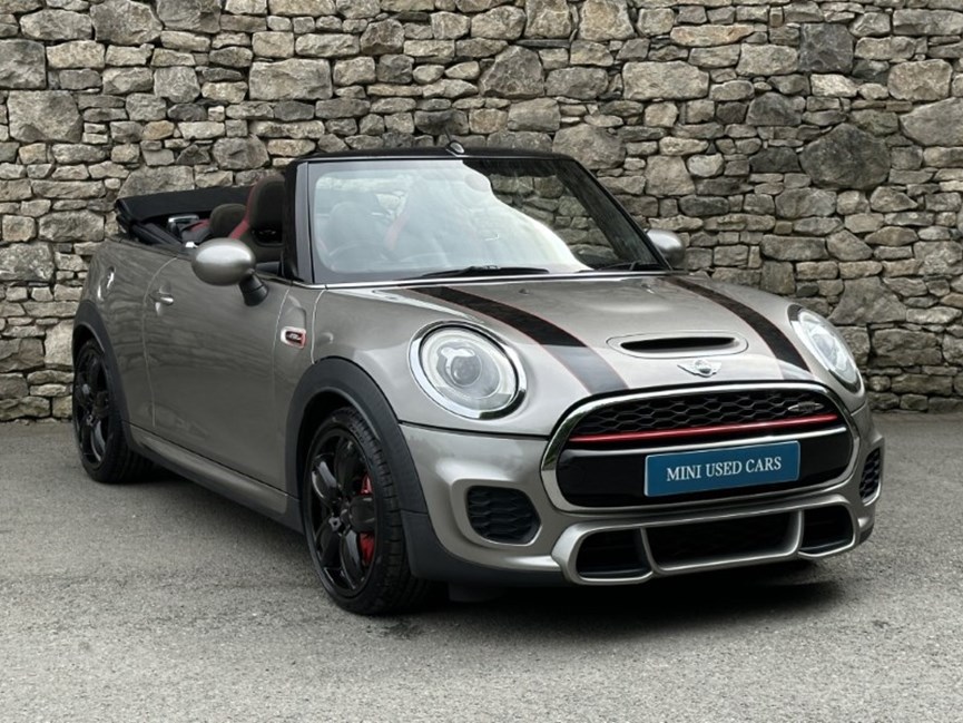 2017 (17) MINI CONVERTIBLE 2.0 John Cooper Works 2dr