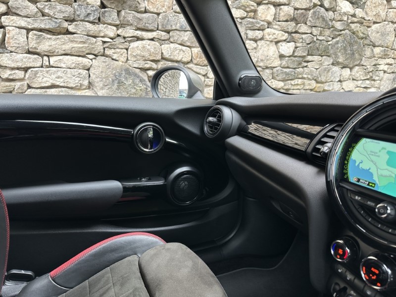 2017 (17) MINI CONVERTIBLE 2.0 John Cooper Works 2dr 5576867