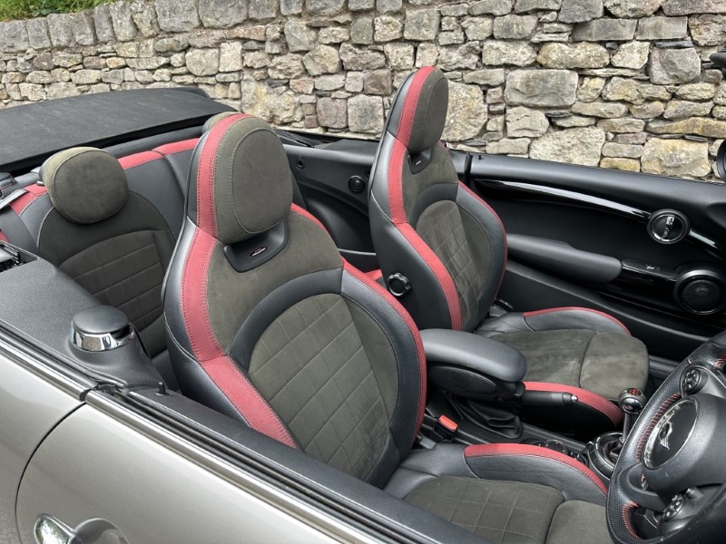 2017 (17) MINI CONVERTIBLE 2.0 John Cooper Works 2dr 5576926