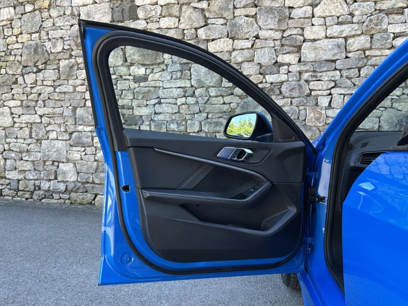 2021 (71) BMW 1 SERIES 118d M Sport 5dr 5605059