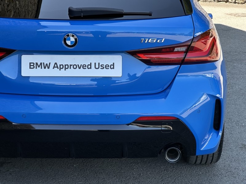2021 (71) BMW 1 SERIES 118d M Sport 5dr 5605021