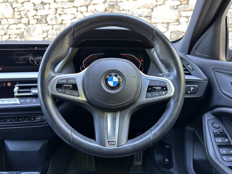 2021 (71) BMW 1 SERIES 118d M Sport 5dr 5605063
