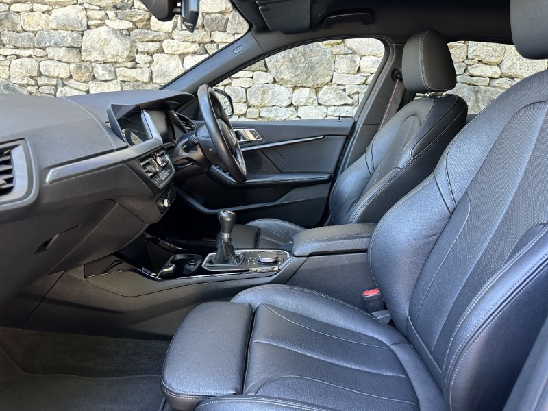 2021 (71) BMW 1 SERIES 118d M Sport 5dr 5605044