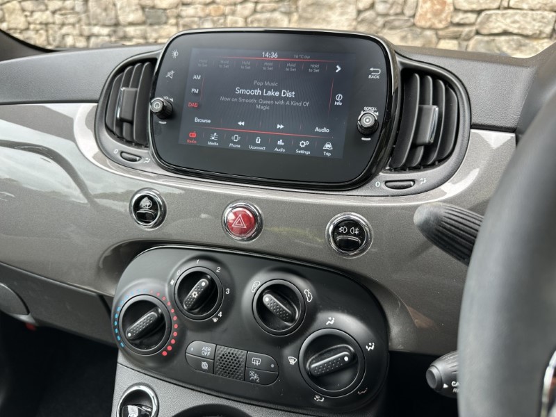 2023 (72) FIAT 500 1.0 Mild Hybrid Dolcevita [Part Leather] 3dr 5576364