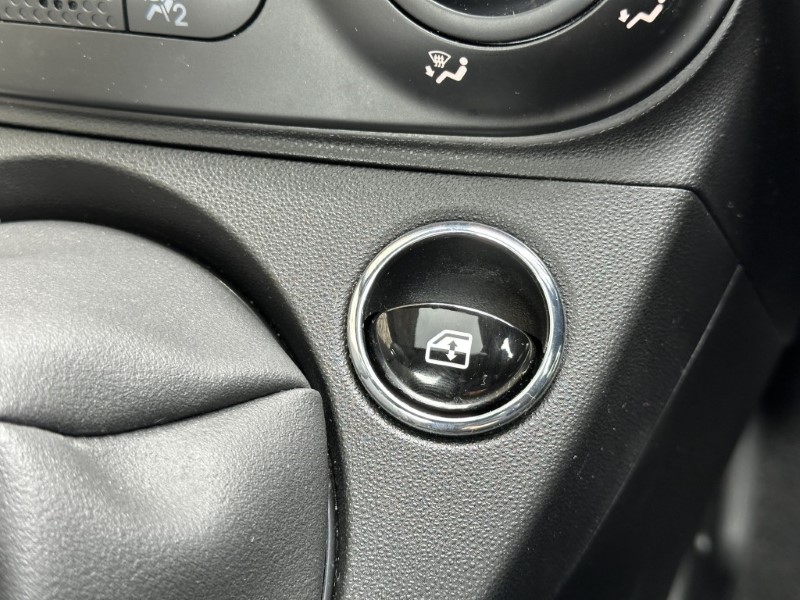 2023 (72) FIAT 500 1.0 Mild Hybrid Dolcevita [Part Leather] 3dr 5576338